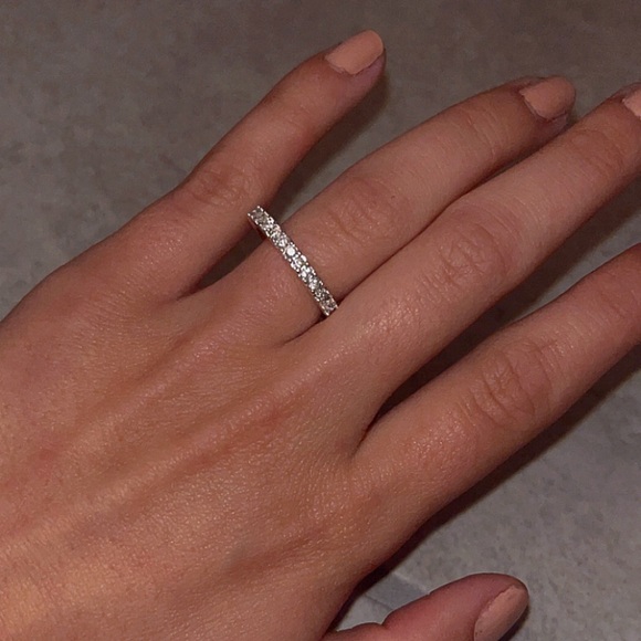 Silver Rhinestone Ring - Picture 5 of 5